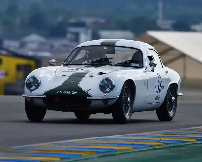Framed Print : CM24 4239 Keiichi Mori, Tetsuya Makino, Hisashi Kunie, Jonai Masaki, Lotus Elite