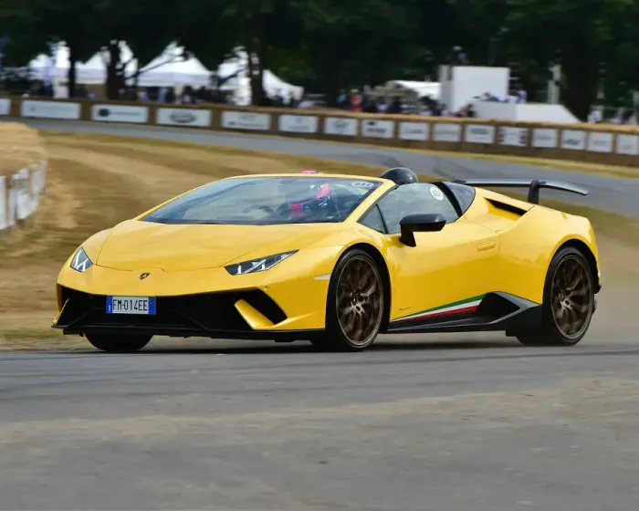 Rights Managed : CM24 6201 Sarah Bovy, Lamborghini Huracan Performante Spyder Rights Managed : CM24 6201 Sarah Bovy, Lamborghini Huracan Performante Spyder