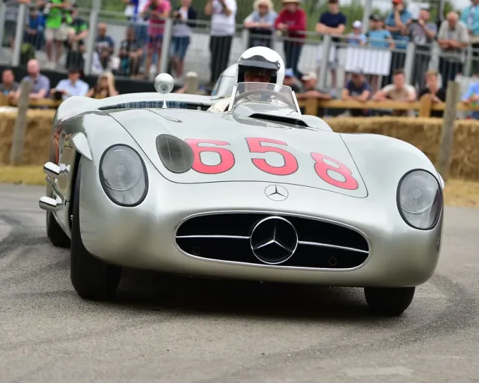 Rights Managed : CM24 6417 Klaus Ludwig, Bernd Schneider, Mercedes-Benz 300 SLR Rights Managed : CM24 6417 Klaus Ludwig, Bernd Schneider, Mercedes-Benz 300 SLR