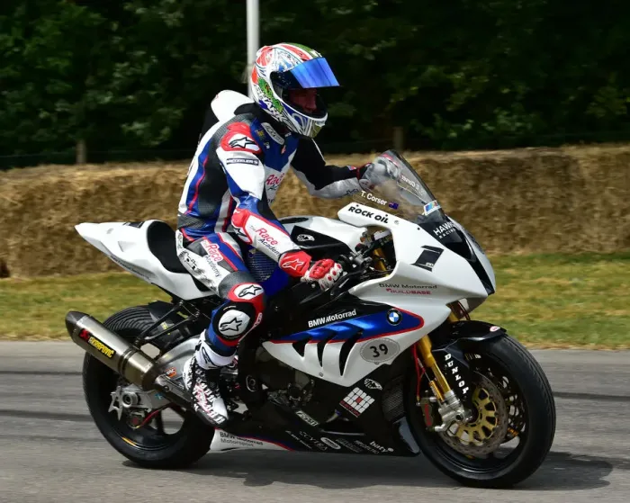 Rights Managed : CM24 6690 Troy Corser, BMW S1000RR