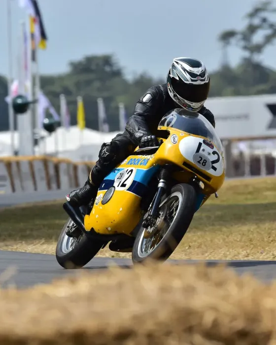 Rights Managed : CM24 7455 Gordon Russell, Hadleigh Honda