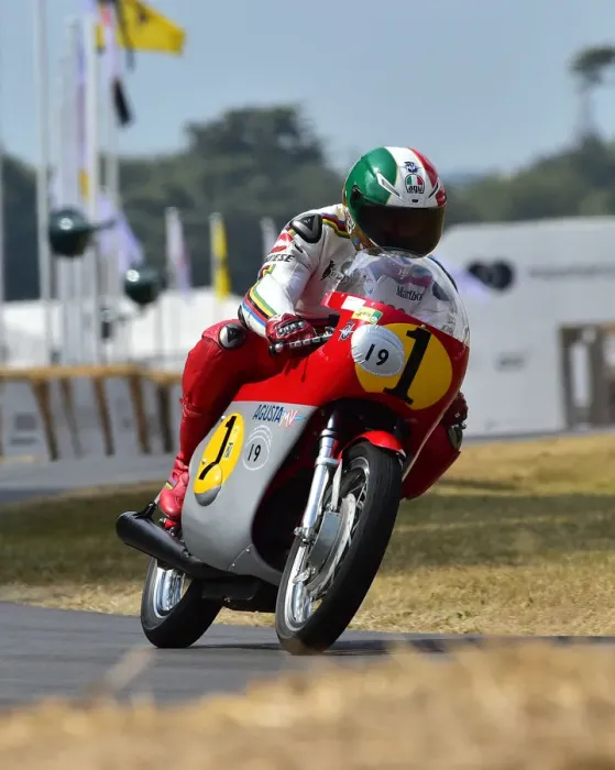 Rights Managed : CM24 7456 Giacomo Agostini, MV Agusta 500 Rights Managed : CM24 7456 Giacomo Agostini, MV Agusta 500