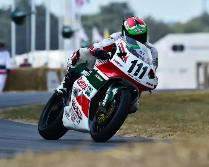 Rights Managed : CM24 7489 Mick Loughlin, Honda RC45 Rights Managed : CM24 7489 Mick Loughlin, Honda RC45