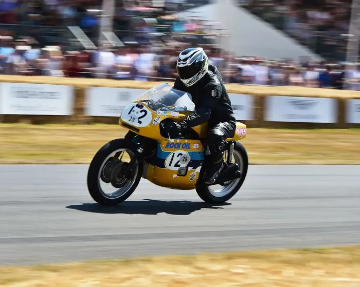 Rights Managed : CM24 7797 Gordon Russell, Hadleigh Honda Rights Managed : CM24 7797 Gordon Russell, Hadleigh Honda