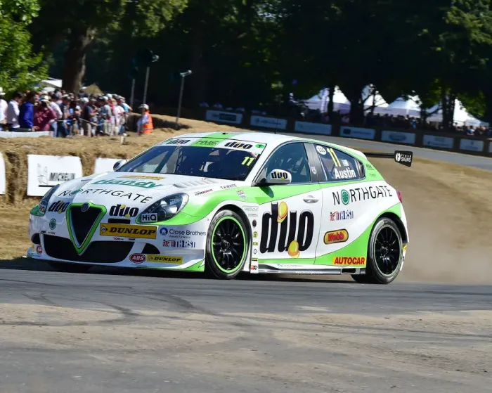 Rights Managed : CM24 8087 Rob Austin, Alfa Romeo Giulietta Rights Managed : CM24 8087 Rob Austin, Alfa Romeo Giulietta