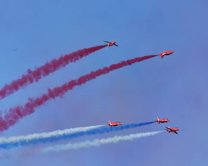 Rights Managed : CM24 8201 Red Arrows Rights Managed : CM24 8201 Red Arrows