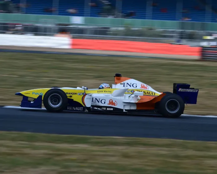Framed Print : CM24 9235 Kevin Mason, F3000 Renault