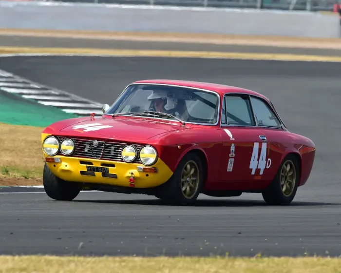 Framed Print : CM24 9839 Ken Rorrison, Alfa Romeo 2000 GTV