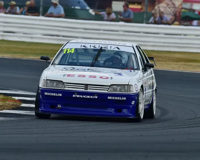Framed Print : CM25 0060 Andrew Hack, Peugeot 405 Framed Print : CM25 0060 Andrew Hack, Peugeot 405