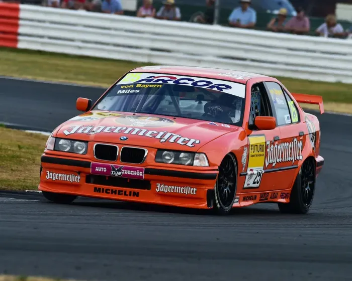 Framed Print : CM25 0064 Bruce Miles, BMW 320 Framed Print : CM25 0064 Bruce Miles, BMW 320