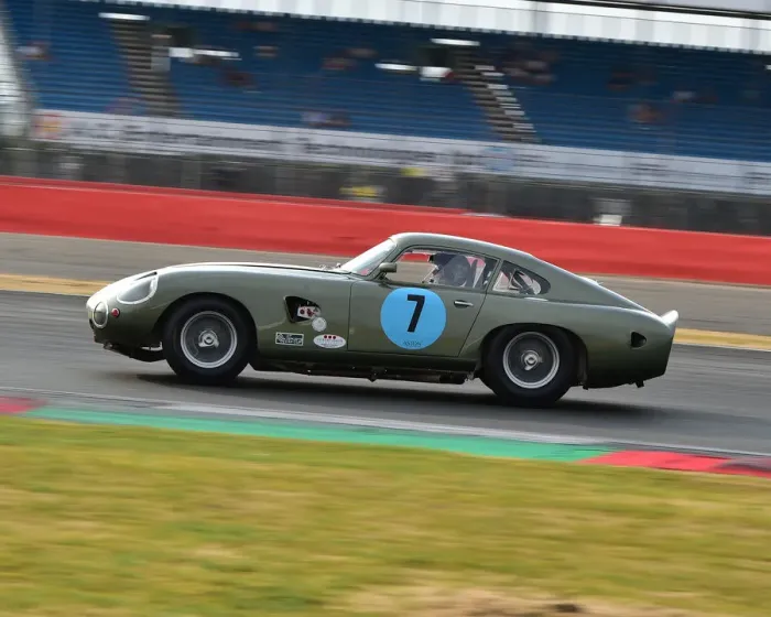 Framed Print : CM25 0293 Simon Hadfield, Wolfgang Friedrichs, Aston Martin DP214