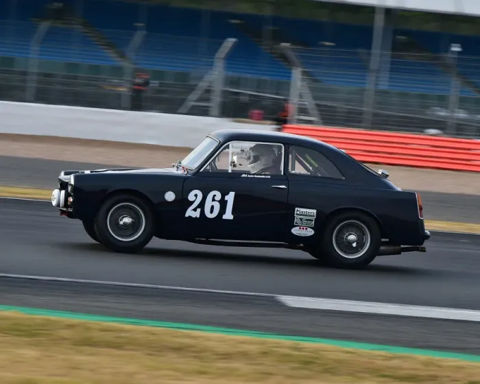 Framed Print : CM25 0326 Bob Binfield, Dickie Meaden, Gilbern 1800 GT Framed Print : CM25 0326 Bob Binfield, Dickie Meaden, Gilbern 1800 GT