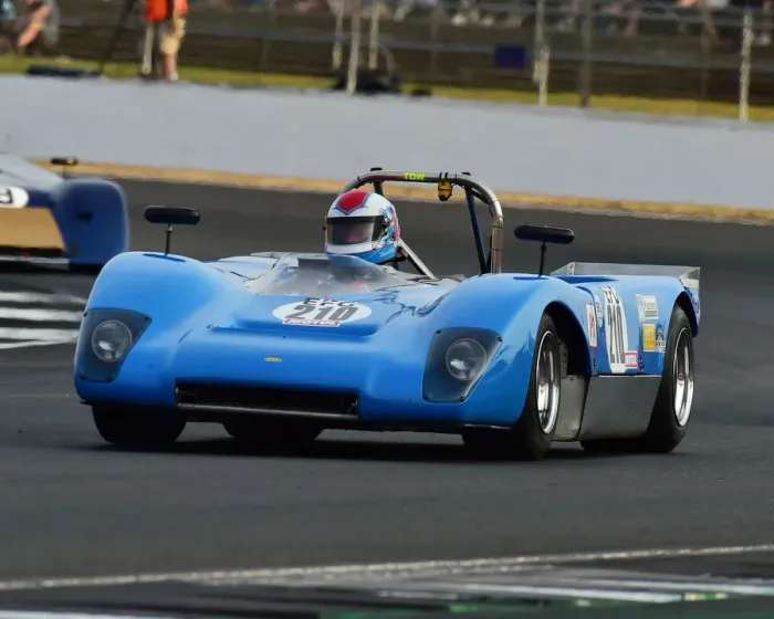 Framed Print : CM25 0633 David Tomlin, Lola T210 Framed Print : CM25 0633 David Tomlin, Lola T210