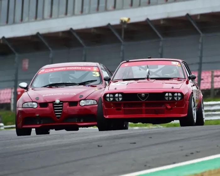Framed Print : CM25 3618 Chris Snowdon, Alfa Romeo GTV6, Ray Foley, Alfa Romeo 147 GTA Framed Print : CM25 3618 Chris Snowdon, Alfa Romeo GTV6, Ray Foley, Alfa Romeo 147 GTA