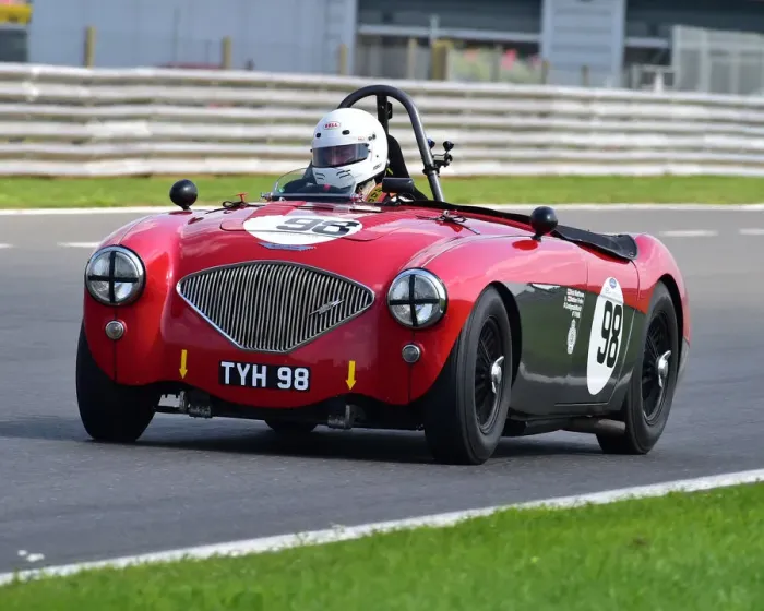 Framed Print : CM25 4651 Nick Matthews, Austin Healey 100: 4 Framed Print : CM25 4651 Nick Matthews, Austin Healey 100: 4
