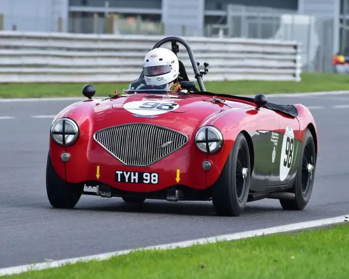 Framed Print : CM25 4666 Nick Matthews, Austin Healey 100: 4 Framed Print : CM25 4666 Nick Matthews, Austin Healey 100: 4