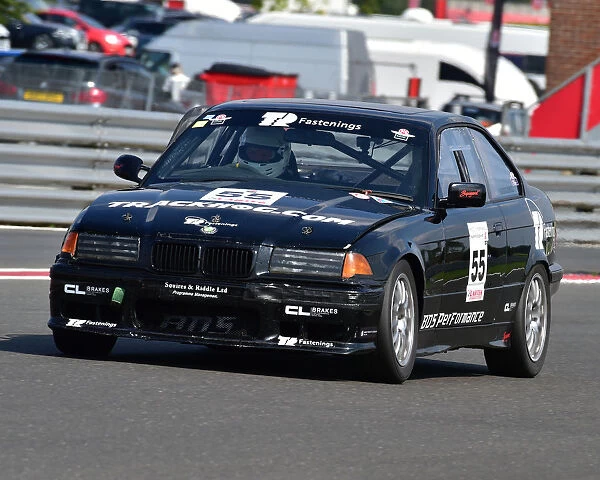 CM25 4708 Laurence Squires, BMW 323i