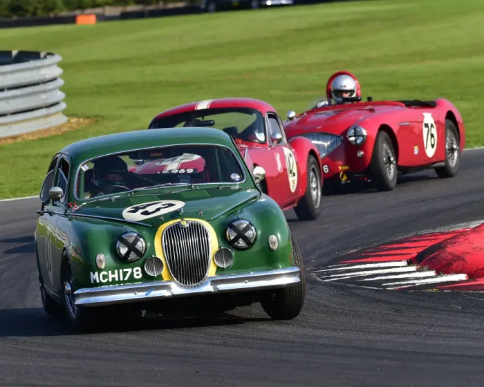 Framed Print : CM25 4947 Nigel Webb, Jaguar Mk1 Framed Print : CM25 4947 Nigel Webb, Jaguar Mk1