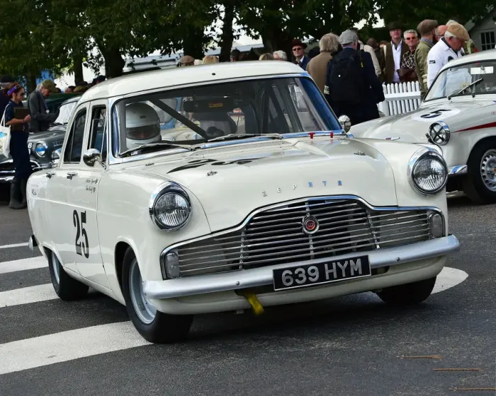 Rights Managed : CM25 5566 Alistair Dyson, Ford Zephyr Mk2 Rights Managed : CM25 5566 Alistair Dyson, Ford Zephyr Mk2