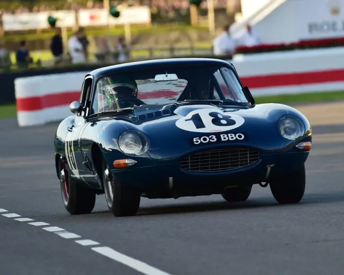 Rights Managed : CM25 6446 Martin Stretton, Jason Minshaw, Jaguar E-Type FHC Rights Managed : CM25 6446 Martin Stretton, Jason Minshaw, Jaguar E-Type FHC