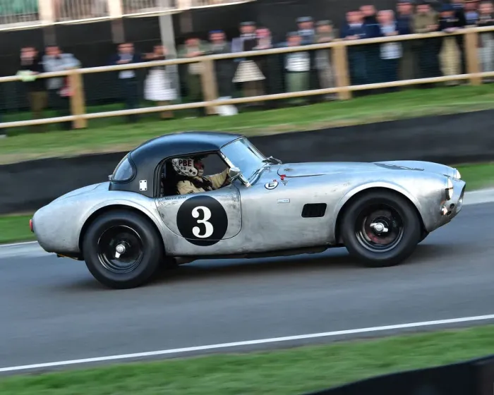 Rights Managed : CM25 6654 Martin Hunt, Patrick Blakeney-Edwards, AC Cobra
