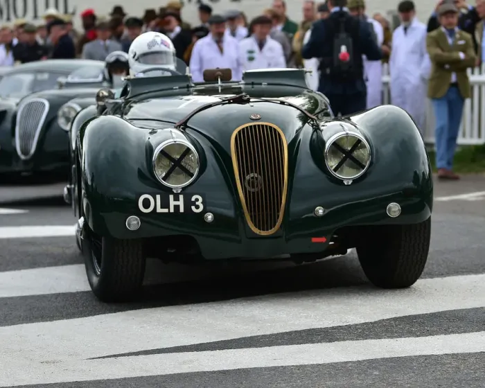 Rights Managed : CM25 6842 Stuart Graham, Jaguar XK120 Roadster Rights Managed : CM25 6842 Stuart Graham, Jaguar XK120 Roadster