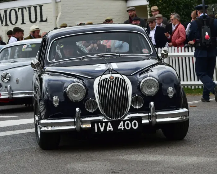 Rights Managed : CM25 7323 John Young, Jaguar Mk1 Rights Managed : CM25 7323 John Young, Jaguar Mk1