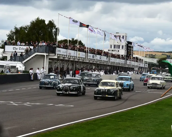 Rights Managed : CM25 7368 The start, Jack Sears Memorial Trophy Rights Managed : CM25 7368 The start, Jack Sears Memorial Trophy
