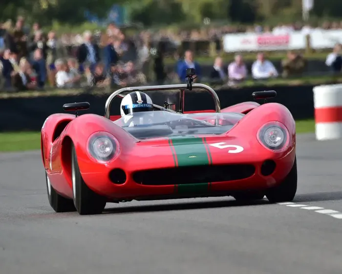 Rights Managed : CM25 7635 Tony Sinclair, Lola Chevrolet T70 Spyder Rights Managed : CM25 7635 Tony Sinclair, Lola Chevrolet T70 Spyder
