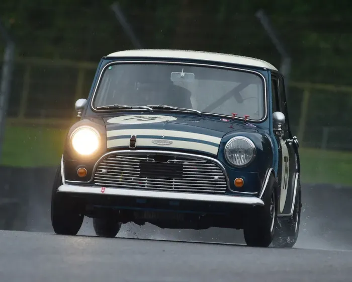 Framed Print : CM25 8399 Simon Evans, Austin Mini Cooper S Framed Print : CM25 8399 Simon Evans, Austin Mini Cooper S