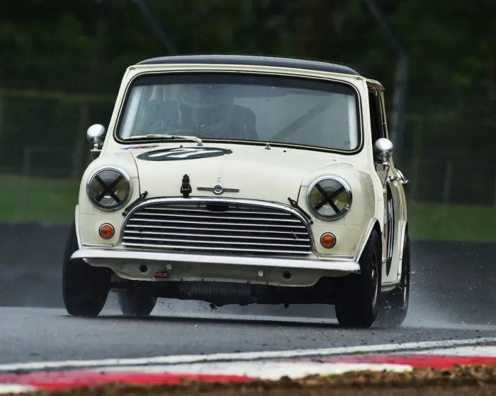 Framed Print : CM25 8403 Larry Warr, Morris Mini Cooper S Framed Print : CM25 8403 Larry Warr, Morris Mini Cooper S