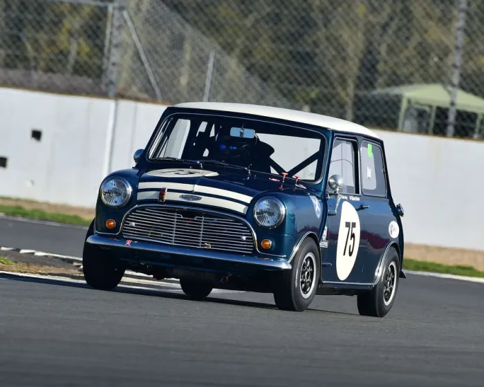 Framed Print : CM26 0724 Simon Evans, Austin Mini Cooper S Framed Print : CM26 0724 Simon Evans, Austin Mini Cooper S