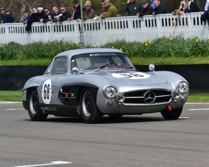 Rights Managed : CM27 1714 David Coulthard, Mercedes-Benz 300SL, Gullwing Rights Managed : CM27 1714 David Coulthard, Mercedes-Benz 300SL, Gullwing