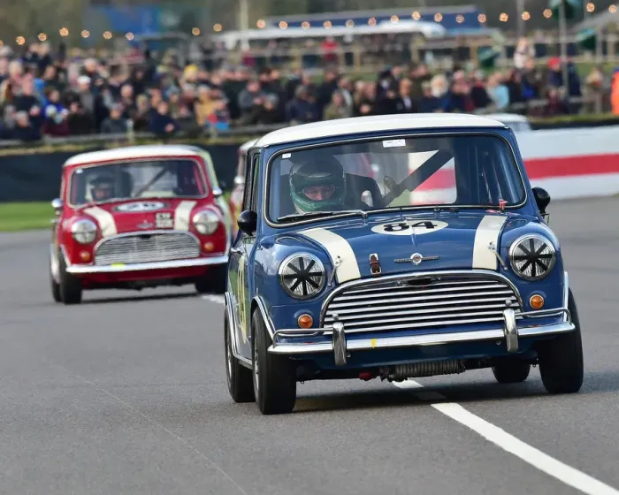 Rights Managed : CM27 2306 Steve Jones, Morris Mini Cooper S