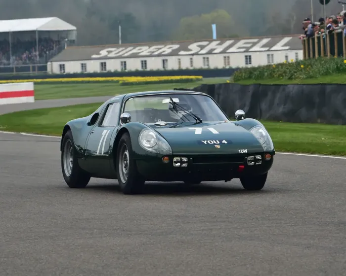 Rights Managed : CM27 4122 Stuart Graham, Jason Barron, Porsche 904 Carrera GTS Rights Managed : CM27 4122 Stuart Graham, Jason Barron, Porsche 904 Carrera GTS