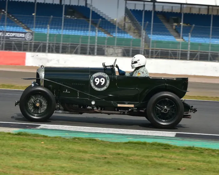 Framed Print : CM27 5067 Ewen Getley, Robin Tuluie, Bentley 3 litre Framed Print : CM27 5067 Ewen Getley, Robin Tuluie, Bentley 3 litre