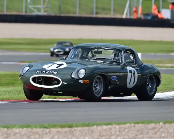 Framed Print : CM27 6353 Vincent Gaye, Anthony Reid, Jaguar E Type Framed Print : CM27 6353 Vincent Gaye, Anthony Reid, Jaguar E Type