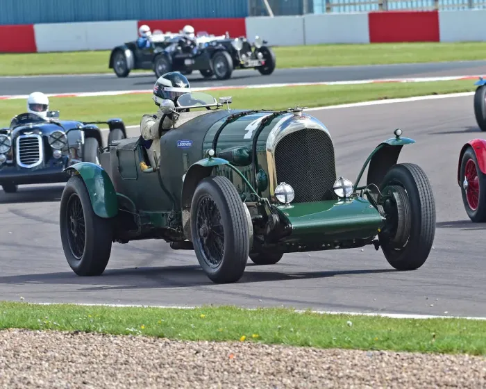 Framed Print : CM27 7100 Clive Morley, James Morley, Bentley 3-4 Framed Print : CM27 7100 Clive Morley, James Morley, Bentley 3-4