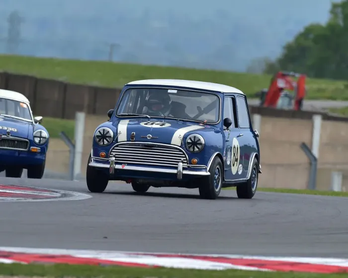 Framed Print : CM27 7786 Steve Jones, Morris Mini Cooper S
