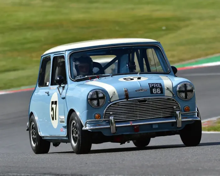 Framed Print : CM27 9677 William Ward, Austin Mini Cooper S Framed Print : CM27 9677 William Ward, Austin Mini Cooper S
