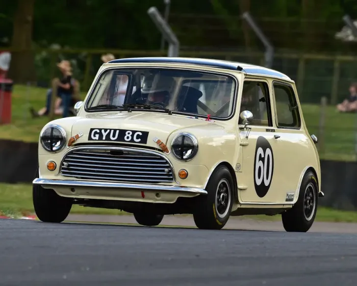 Framed Print : CM27 9741 Andrew Cameron, Morris Mini Cooper S