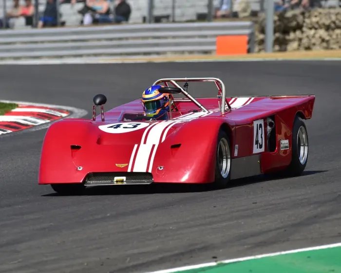 Framed Print : CM28 0581 Tom Bradshaw, Chevron B19