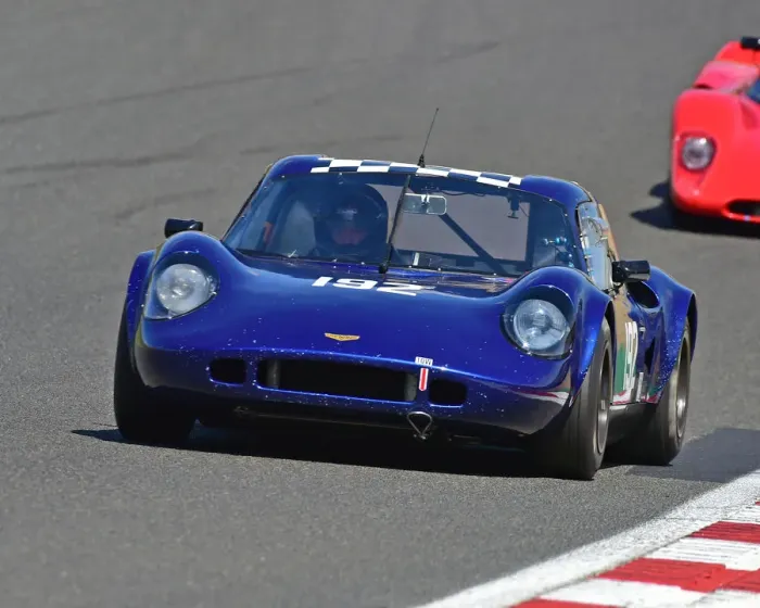 Framed Print : CM28 0661 Julian Thomas, Calum Lockie, Chevron B8 Framed Print : CM28 0661 Julian Thomas, Calum Lockie, Chevron B8
