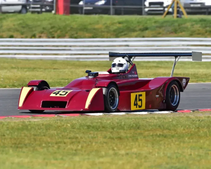 Framed Print : CM28 1972 Chris Tolchard, Mallock MK18 Framed Print : CM28 1972 Chris Tolchard, Mallock MK18