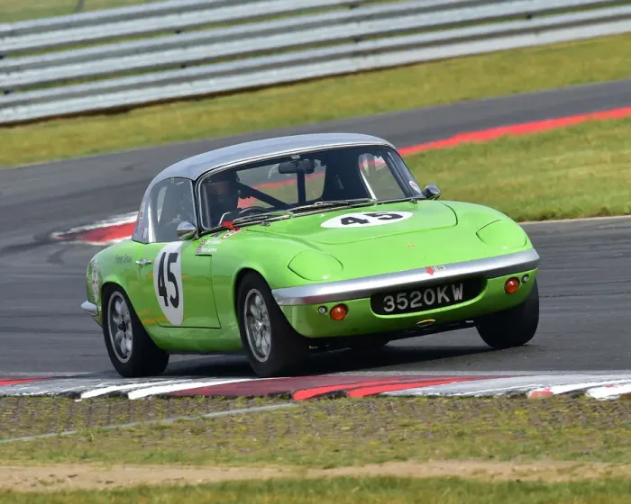 Framed Print : CM28 2516 Barry Ashdown, Lotus Elan Framed Print : CM28 2516 Barry Ashdown, Lotus Elan
