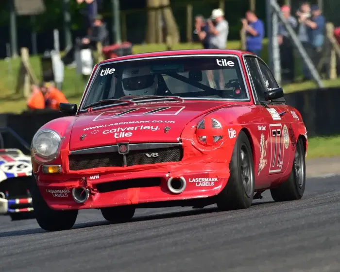 Framed Print : CM28 4466 Barry Holmes, MGB GT V8 Framed Print : CM28 4466 Barry Holmes, MGB GT V8