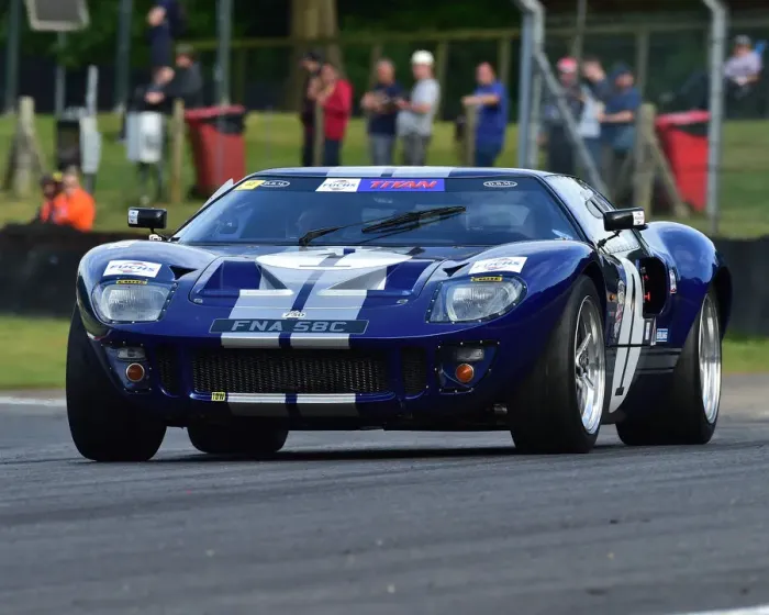 Framed Print : CM28 4522 Mark Bowd, Ford GT40 Framed Print : CM28 4522 Mark Bowd, Ford GT40