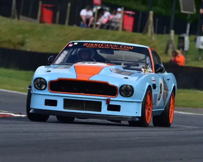 Framed Print : CM28 4528 Rikki Cann, Aston Martin V8 Framed Print : CM28 4528 Rikki Cann, Aston Martin V8