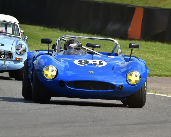 Framed Print : CM28 6327 George Douglas, Ginetta G16