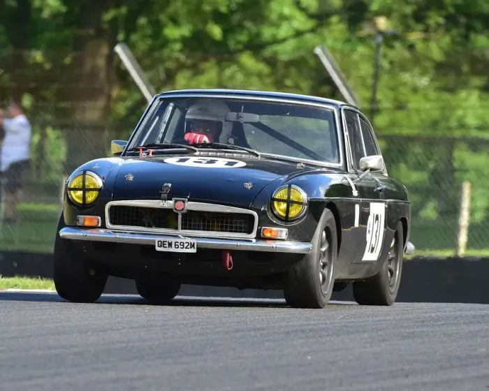 Framed Print : CM28 6582 Mark Bennett, MGB GTV8 Framed Print : CM28 6582 Mark Bennett, MGB GTV8